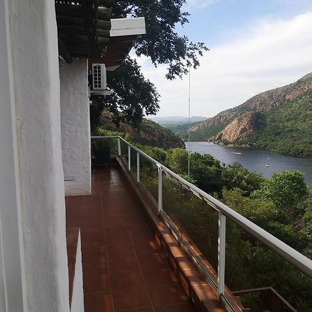 Letamong Bed & Breakfast Hartbeespoort Oda fotoğraf