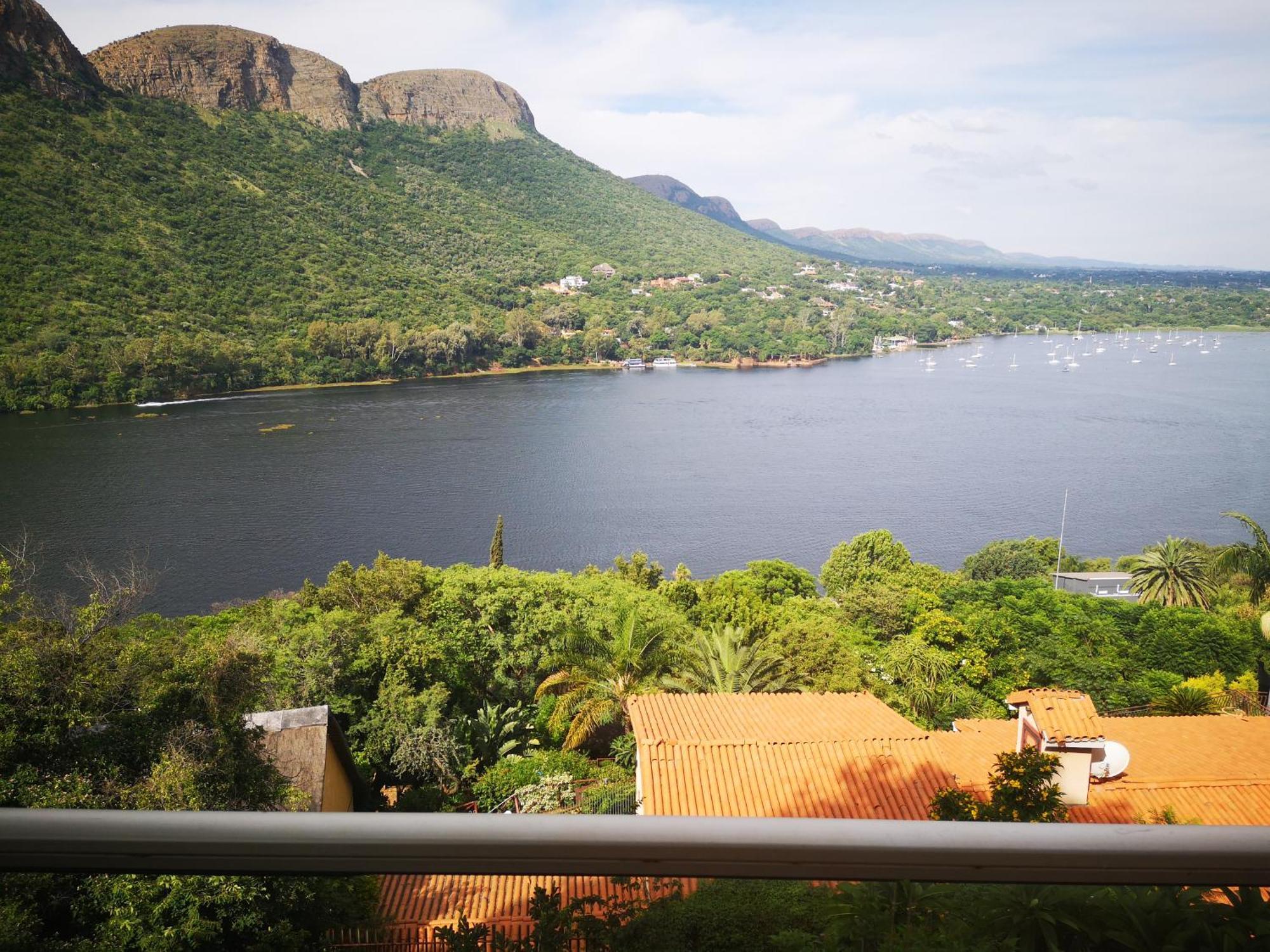 Letamong Bed & Breakfast Hartbeespoort Oda fotoğraf